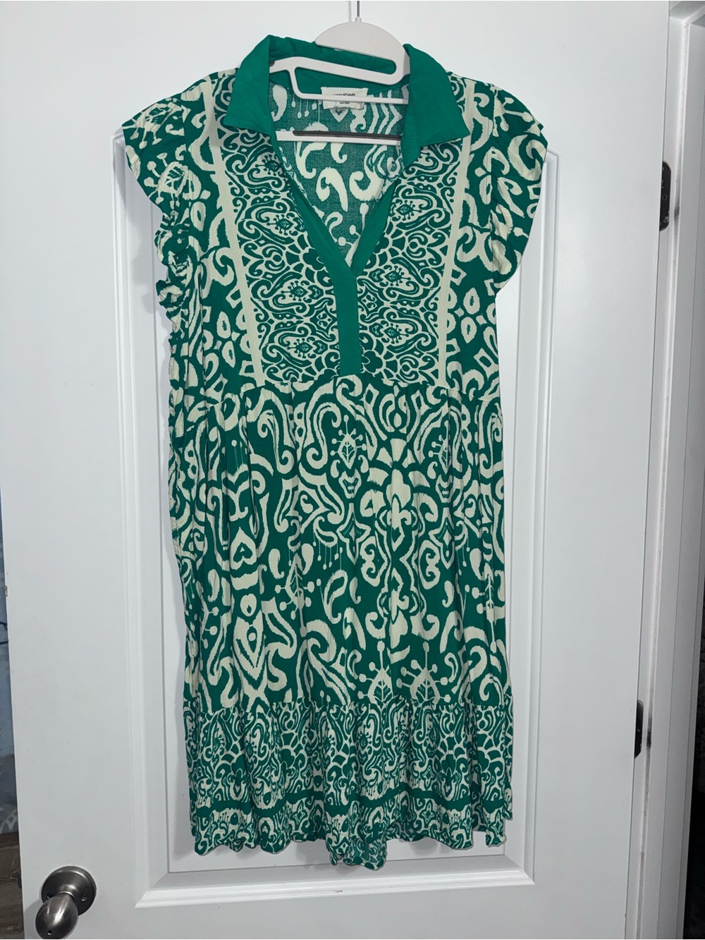 Umgee Green and Cream Abstract Collared Dress